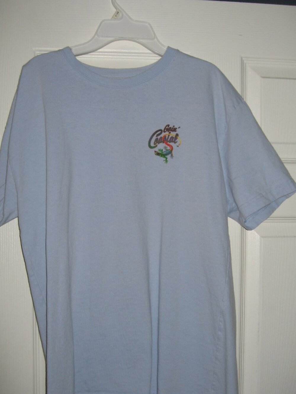 Goin' Coastal Light Blue Novelty Graphic T-Shirt Parrot